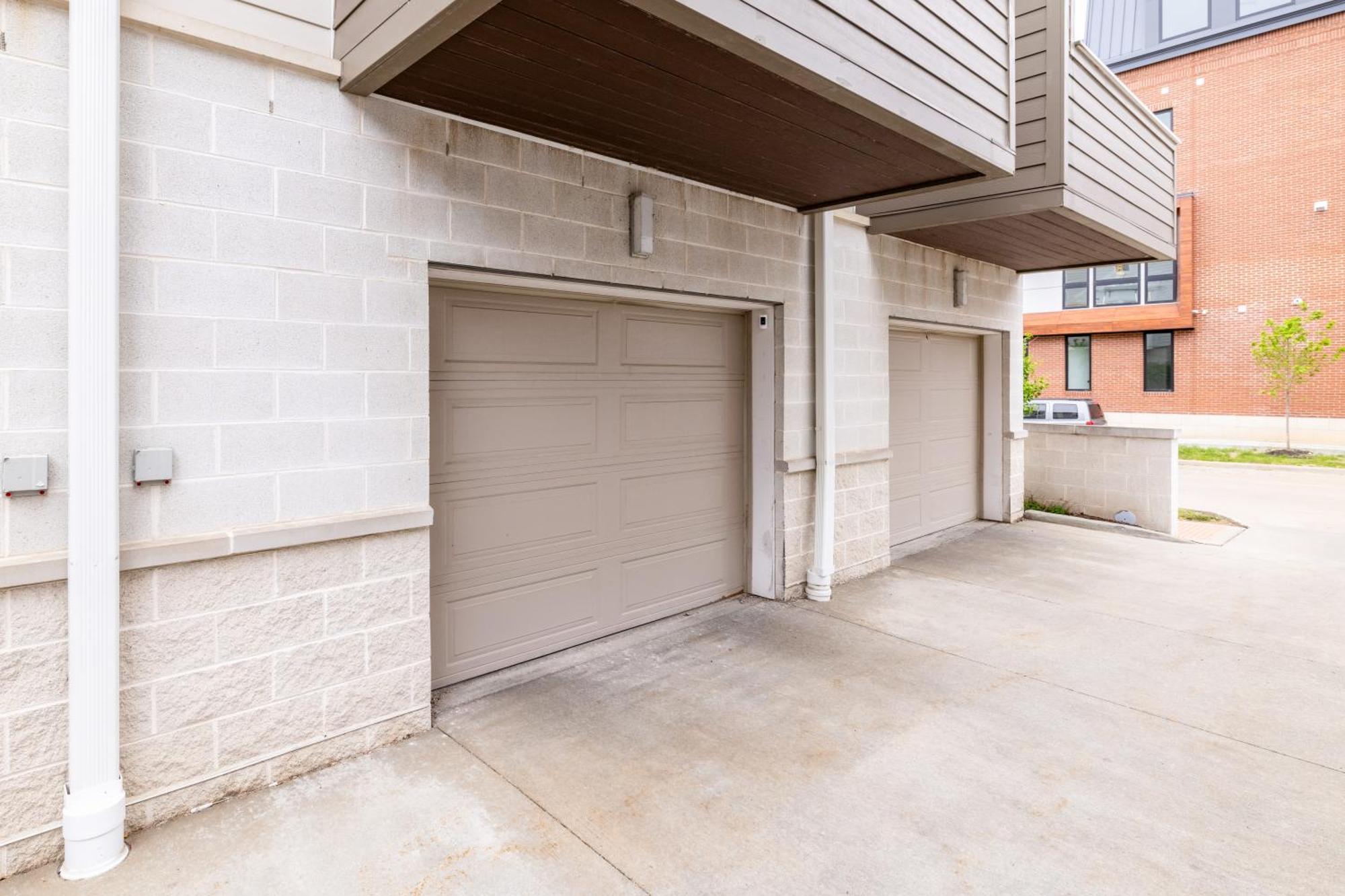 Villa Luxury Downtown Townhome Unit 15